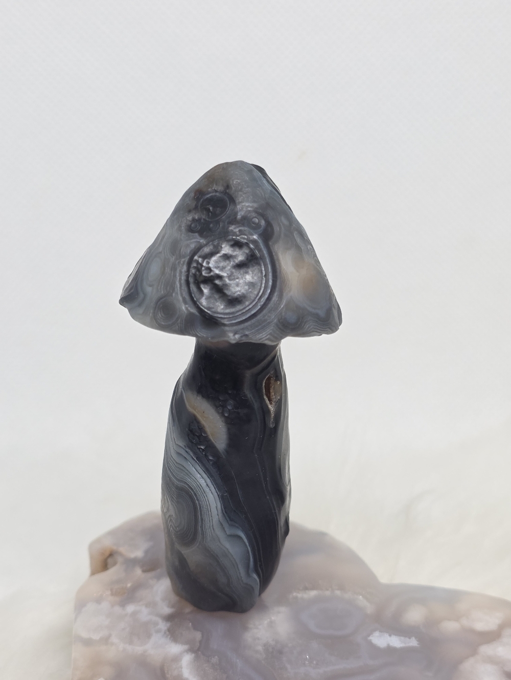 Gobi Agate Mushroom Carving 🍄✨ | Druzy Pocket | Banded Desert Agate | 3.01 - Picture 3 of 5